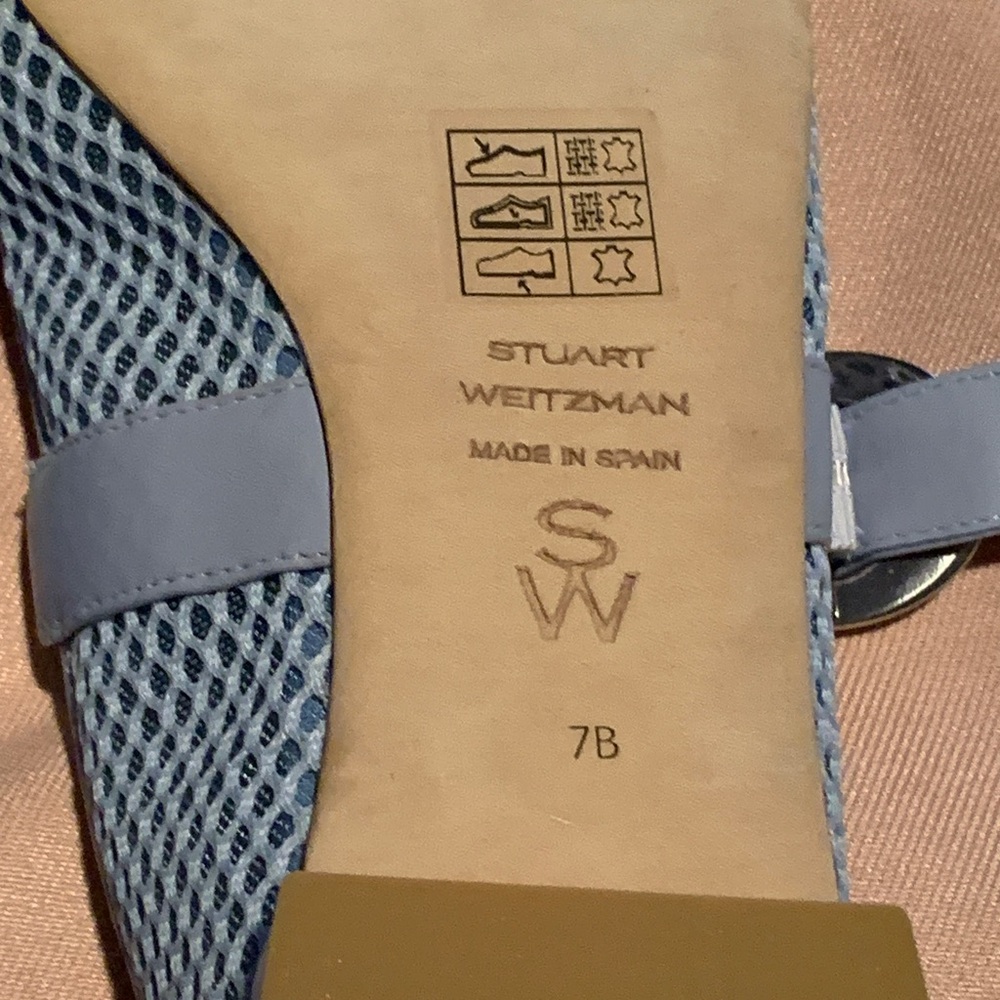 Stuart Weitzman
Arabella Mary
Jane (Women) size 7B - Picture 7 of 10